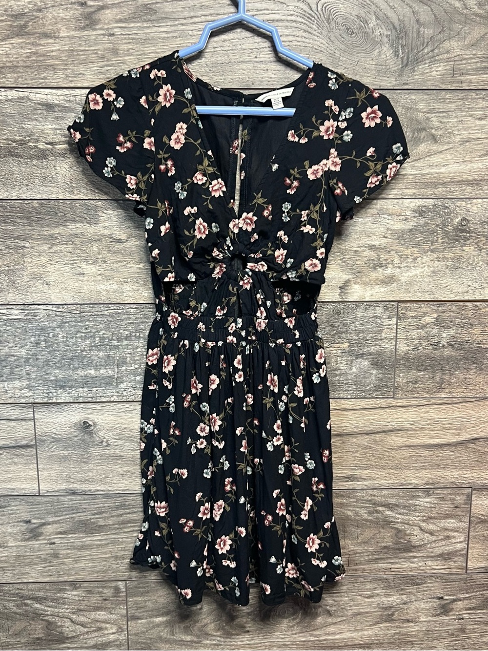 American Eagle Floral Cutout Mini Dress Women’s XS Black Boho Cottagecore